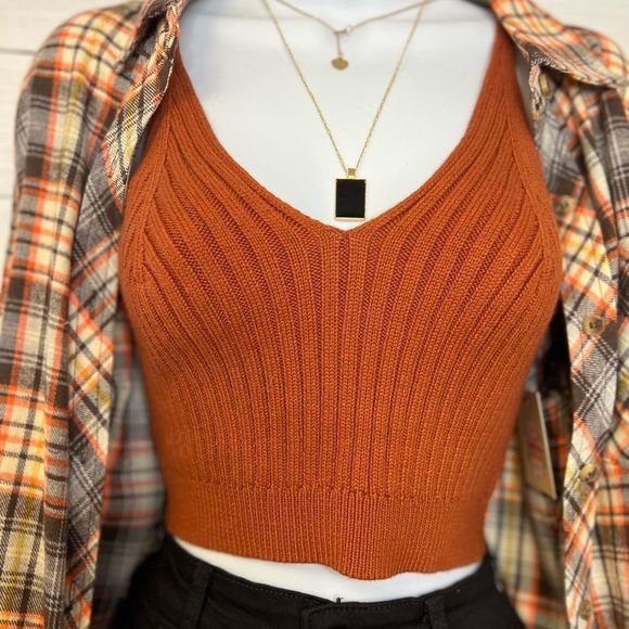 Orangish Brown Ribbed Spaghetti Strap Cropped Knitted Tank Top 💗 - Picture 1 of 6